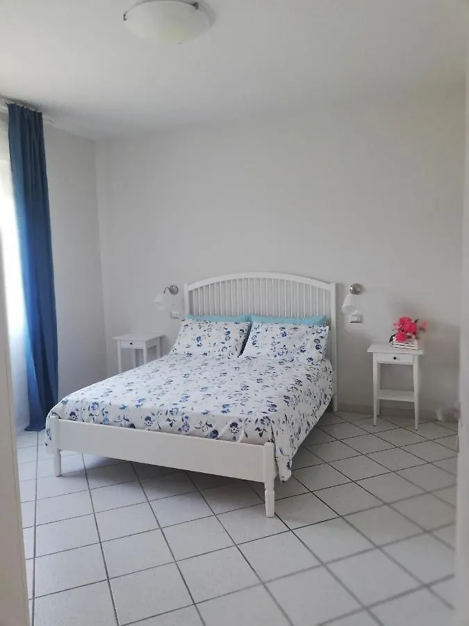 Casa San Martino Apartment Moniga del Garda 0*,  Italy