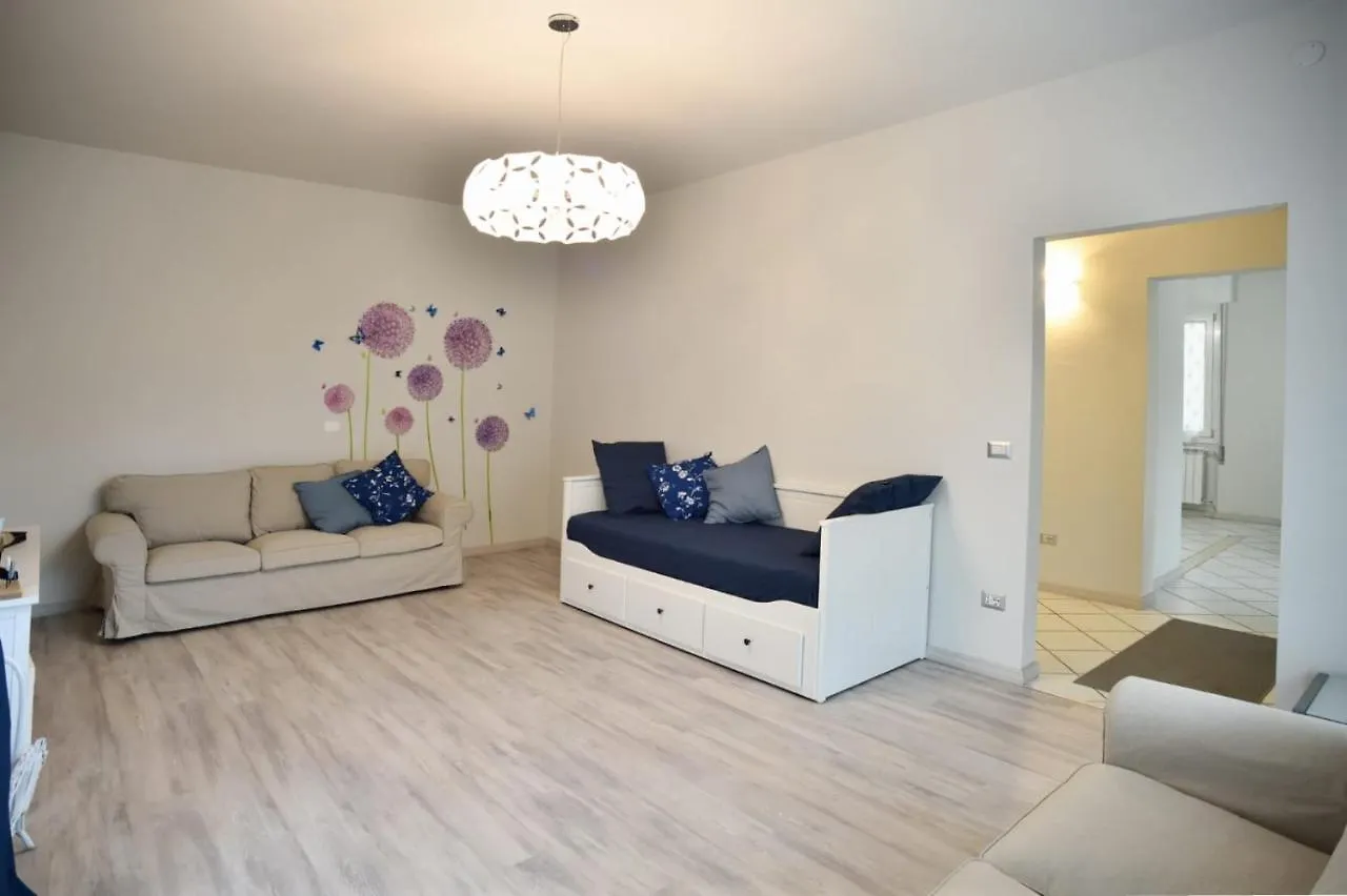 Casa San Martino Apartment Moniga del Garda 0*,  Italy